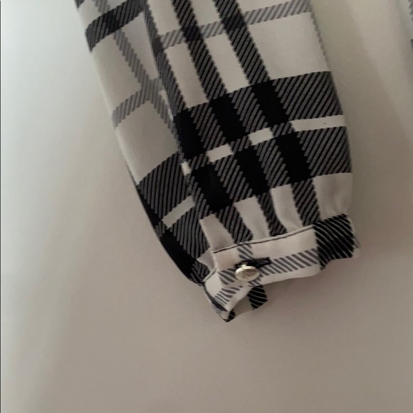 High quality blouse - Picture 4 of 5